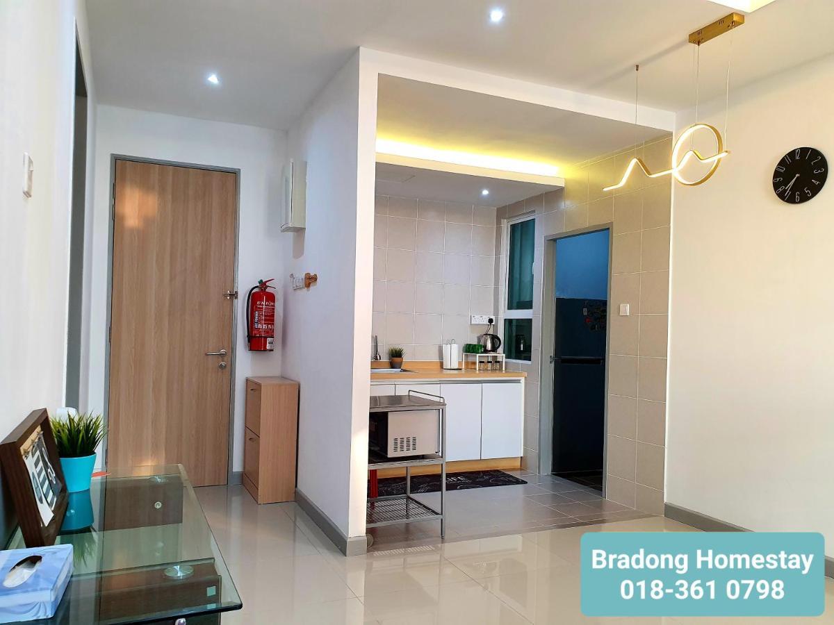 Bradong Homestay - Musllm Only, 3 Queen Bedrooms, Seaview, Infinity Pool, Gym, Near Drawbridge & Ktcc Mall Куала-Тренгану Екстер'єр фото