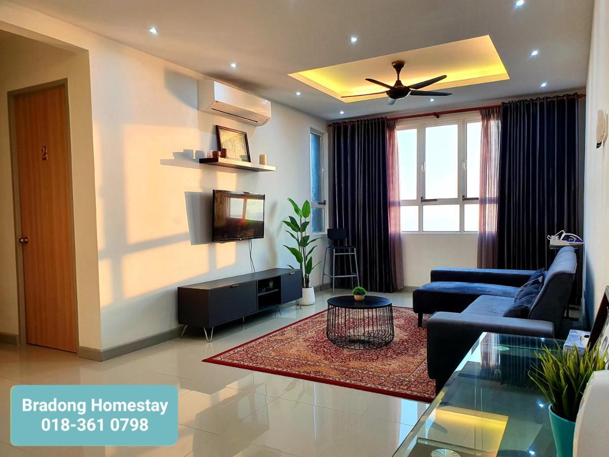 Bradong Homestay - Musllm Only, 3 Queen Bedrooms, Seaview, Infinity Pool, Gym, Near Drawbridge & Ktcc Mall Куала-Тренгану Екстер'єр фото