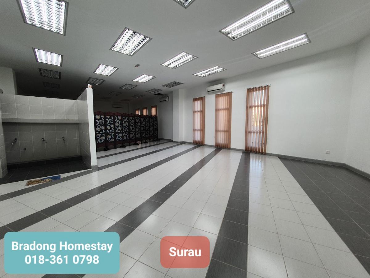 Bradong Homestay - Musllm Only, 3 Queen Bedrooms, Seaview, Infinity Pool, Gym, Near Drawbridge & Ktcc Mall Куала-Тренгану Екстер'єр фото